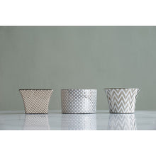 Load image into Gallery viewer, Navya Silver Herringbone Candles Set of 3